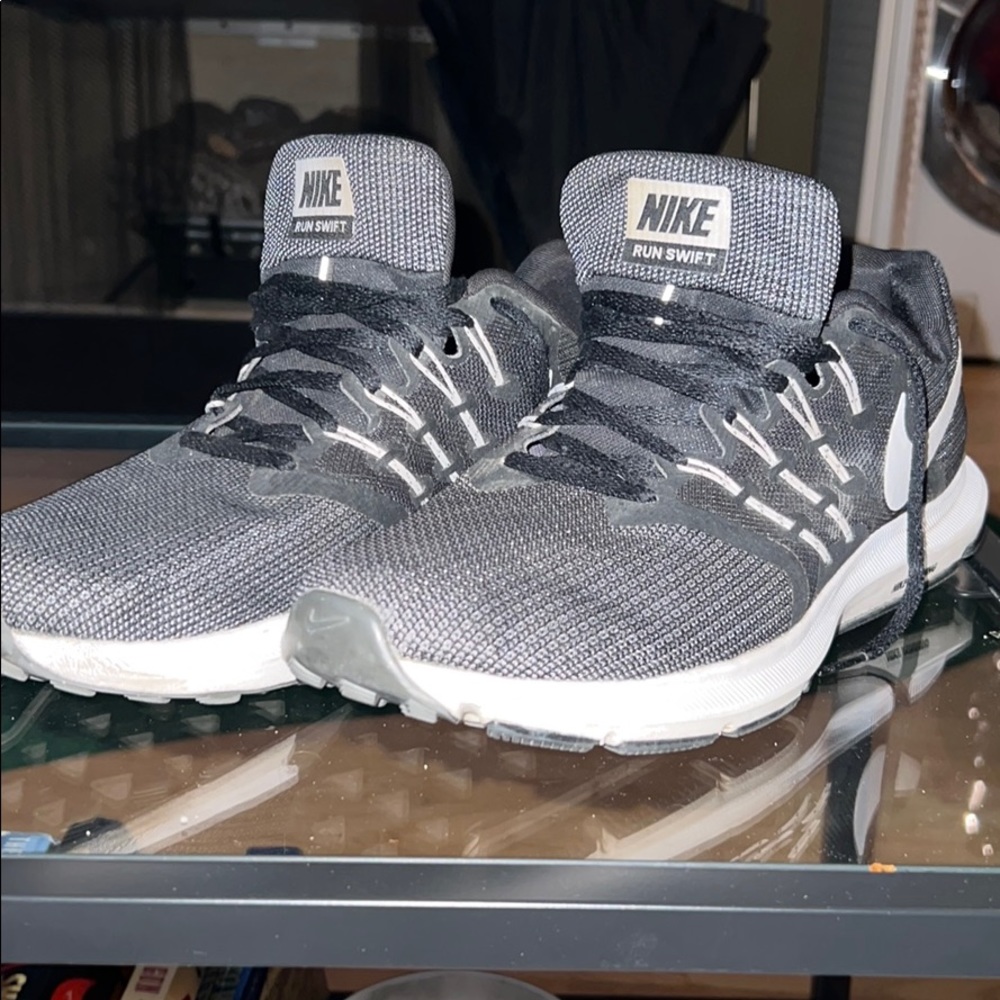 Nike Run Swift - size 11.5